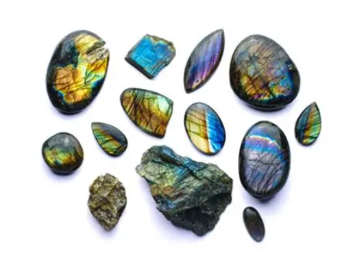 拉長石裂開原因