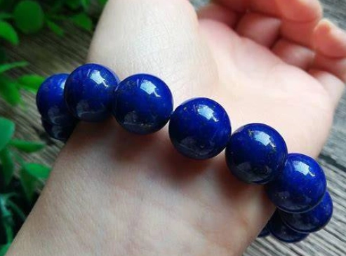 青金石佩戴方法