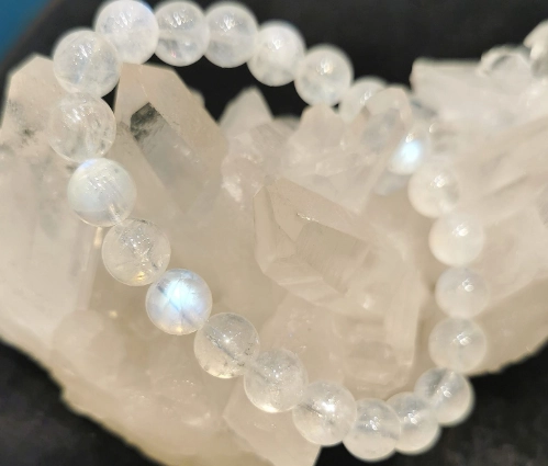 月亮石功效 月亮石功效