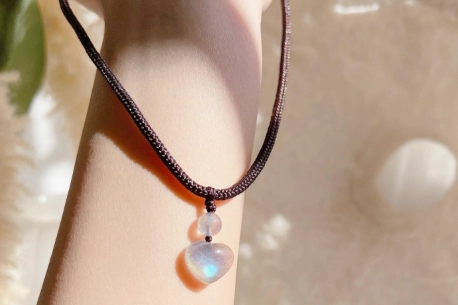 月光石功效 月光石功效