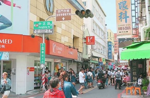 台南火車站景點