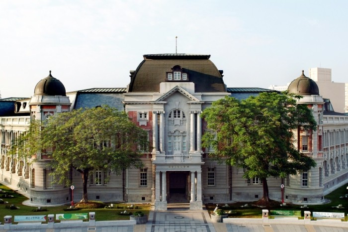 台南火車站景點