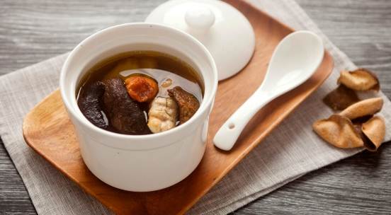 雞湯食譜 雞湯食譜