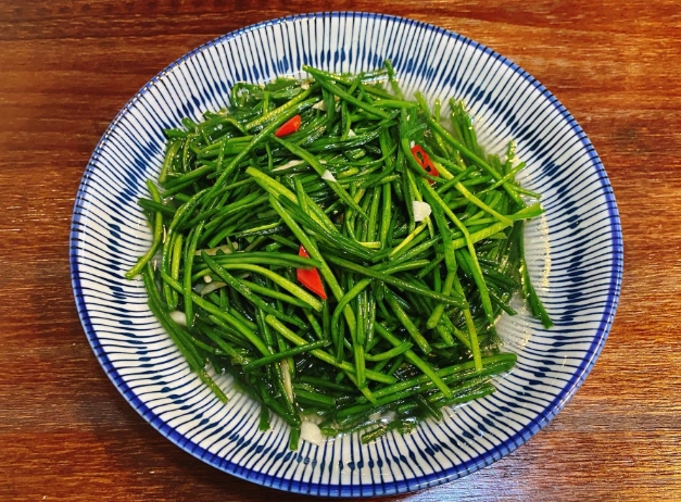 水蓮為什麼要泡水