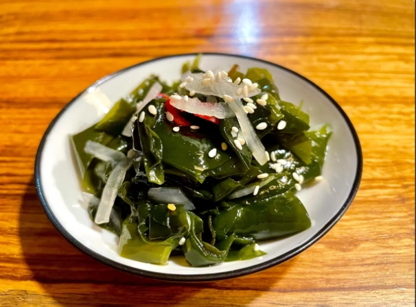 海帶芽料理