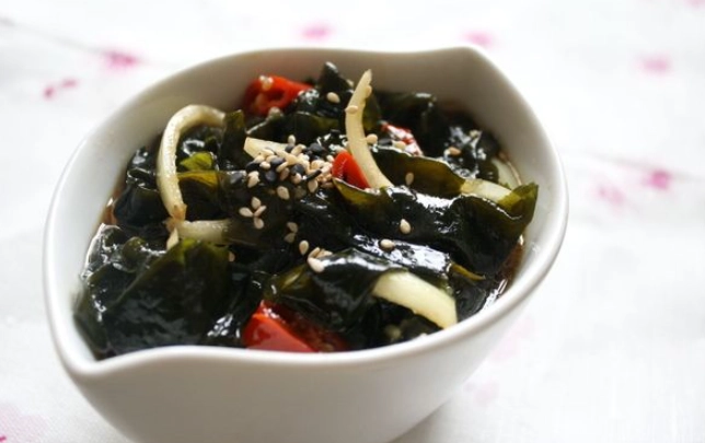 海帶芽小菜做法