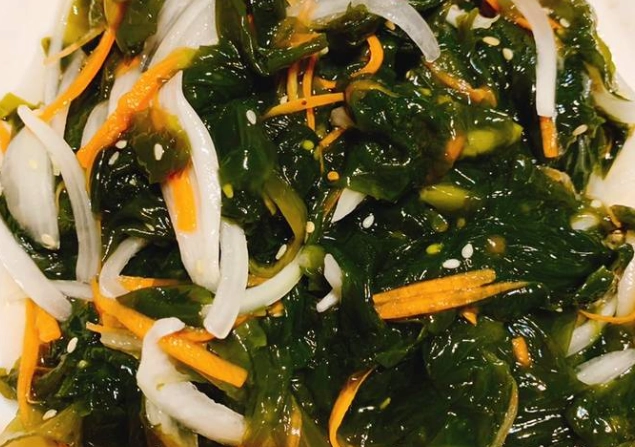 海帶芽料理