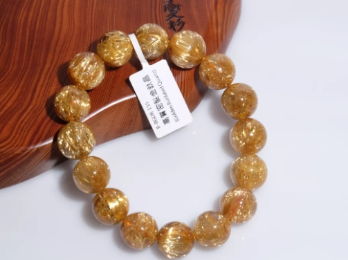 如何分辨金鈦晶