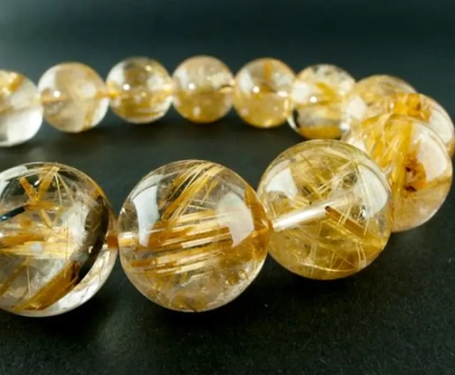 如何分辨金鈦晶